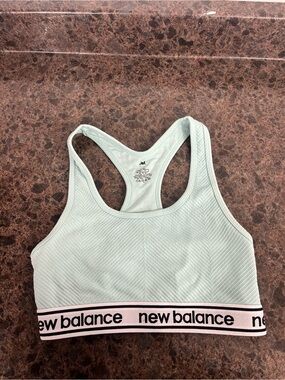 New Balance Mint Green Ribbed Racerback Medium Impact Sports Bra Size M